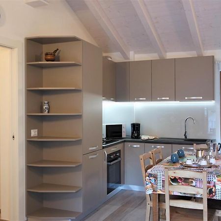 Casa Vacanze Loita Appartement Baveno Buitenkant foto