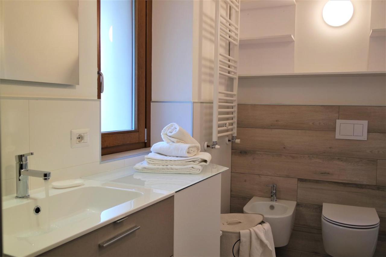Casa Vacanze Loita Appartement Baveno Buitenkant foto