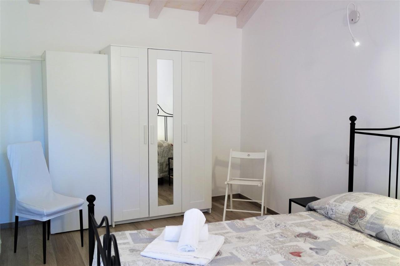 Casa Vacanze Loita Appartement Baveno Buitenkant foto