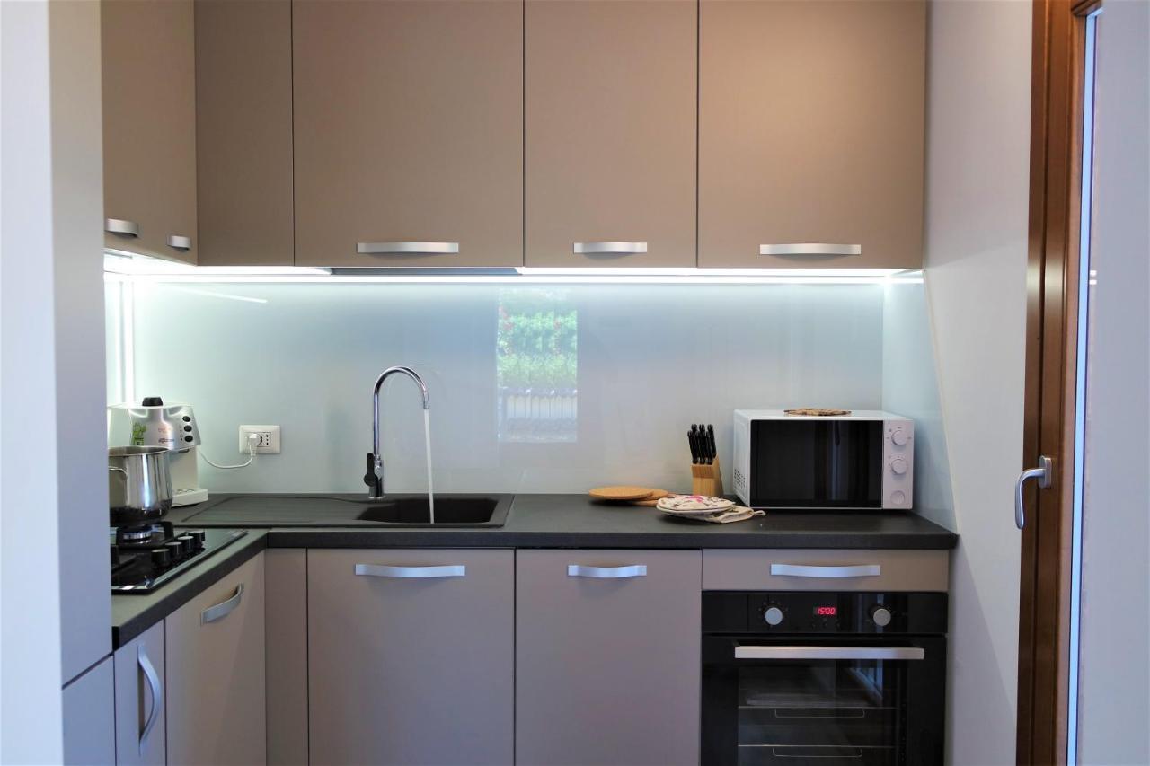 Casa Vacanze Loita Appartement Baveno Buitenkant foto