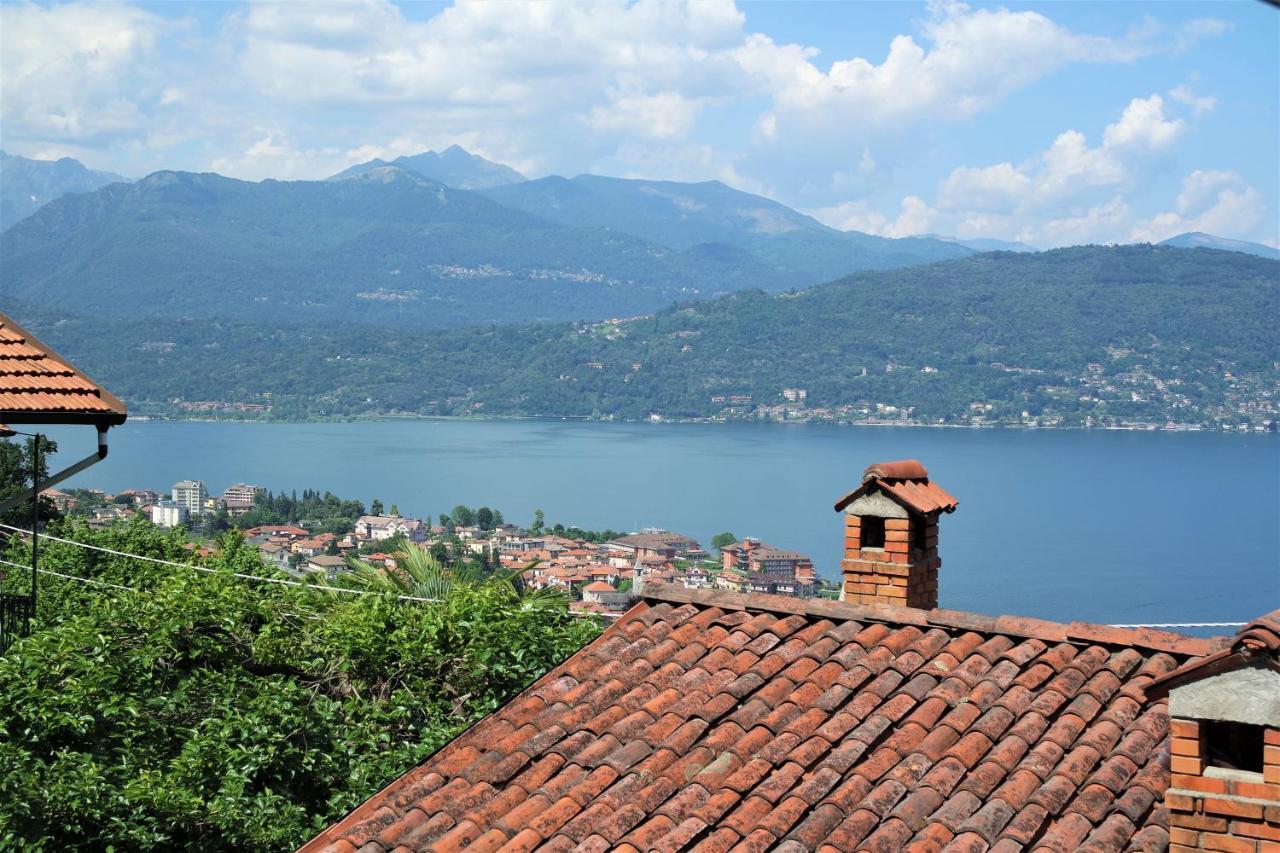 Casa Vacanze Loita Appartement Baveno Buitenkant foto