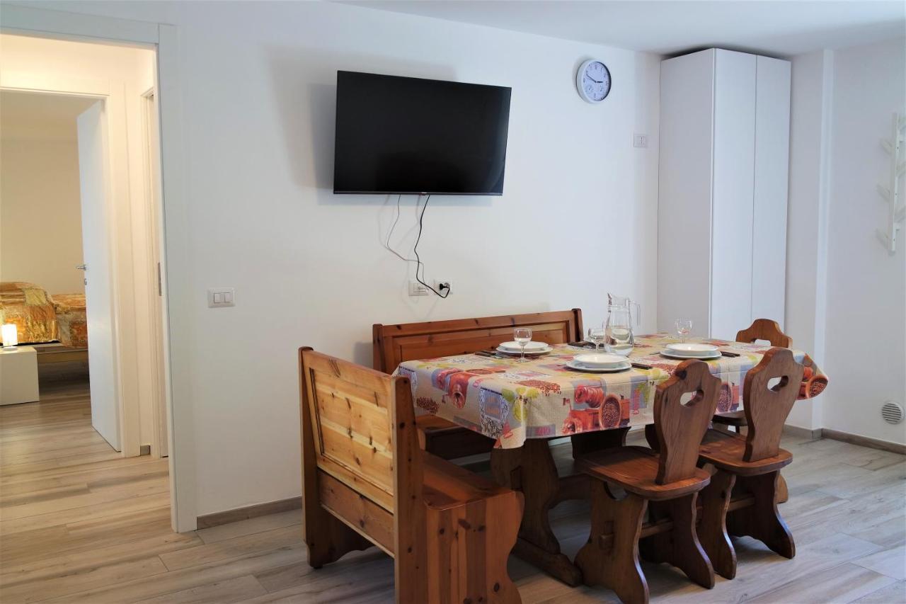 Casa Vacanze Loita Appartement Baveno Buitenkant foto