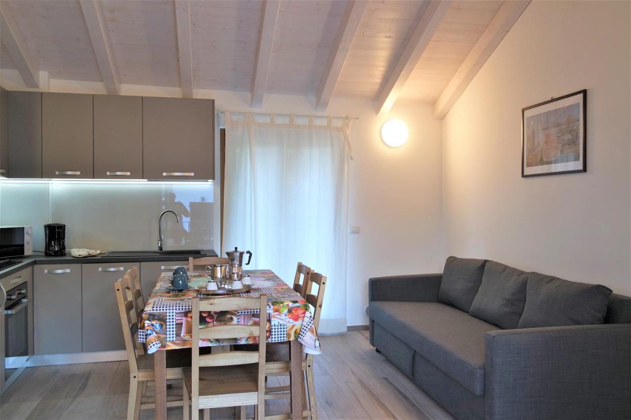 Casa Vacanze Loita Appartement Baveno Buitenkant foto